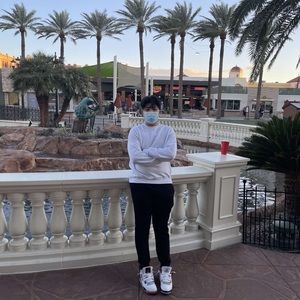 Meet your Posher, Christian